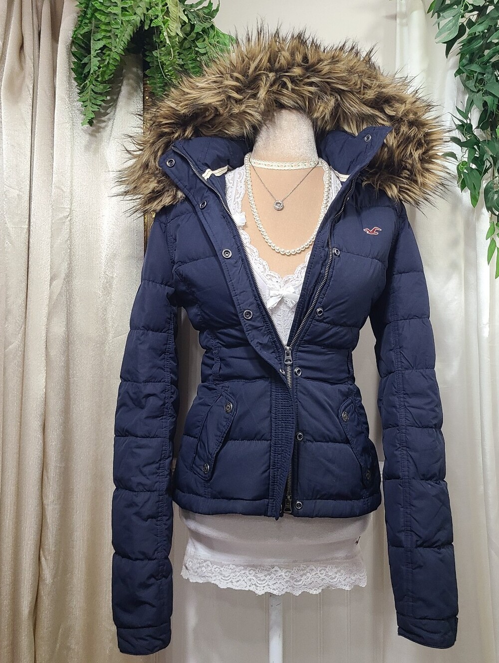 Vintage Hollister ♡ Y2K ♡ Blue Faux Fur Hood Trim Down Puffer Jacket Coat